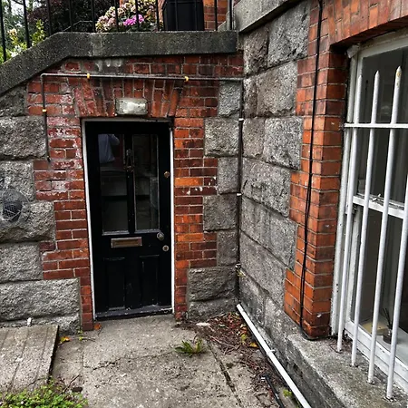 1 Bedroom Apartment Sandymount *