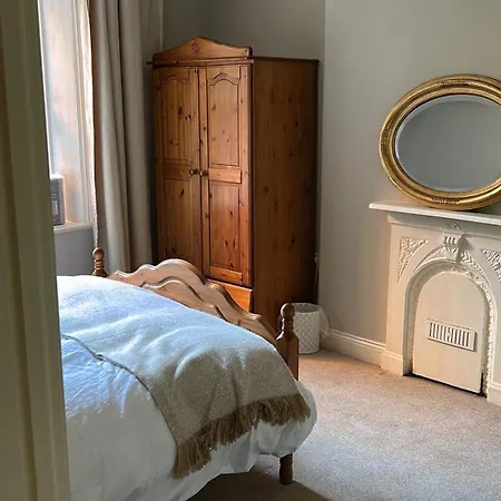1 Bedroom With Garden Lägenhet Dublin