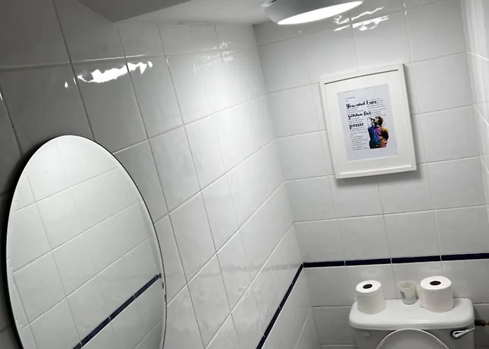 1 Bedroom With Garden