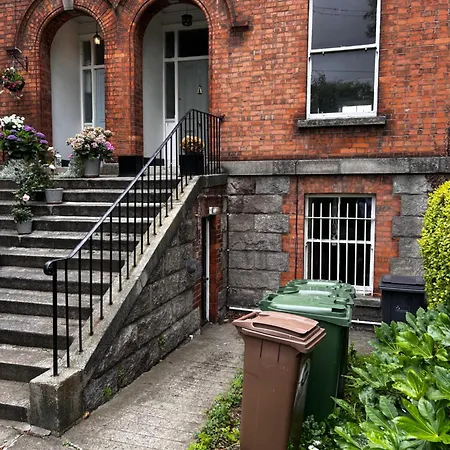 1 Bedroom With Garden